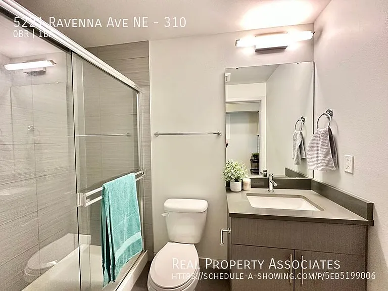 5221 Ravenna Ave NE — Photo 9