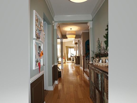 2nd image of 1806 Morehead Hill Ct