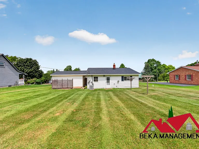 3574 Merritt Lake Dr — Photo 17