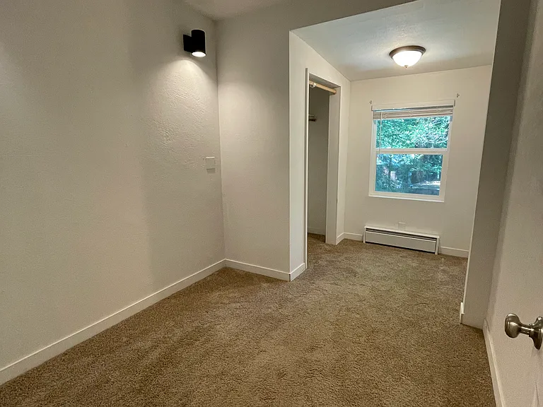 5445 Cazadero Hwy #B — Photo 11