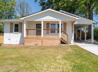 1045 Ridgecrest Dr SE, Smyrna, GA 30080