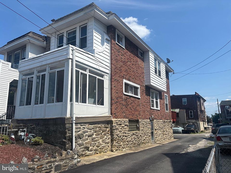 1st image of 800 Connell Ave