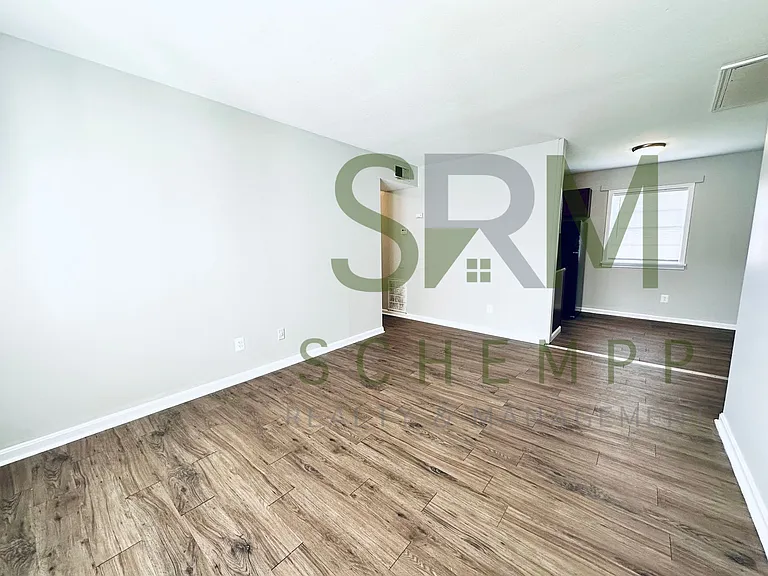 1721 Tempest Way — Photo 4