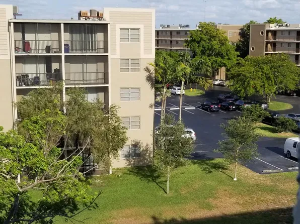 8550 N Sherman Cir APT 503, Hollywood, FL 33025