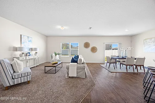 2555 Oak Stream Dr Photo 1