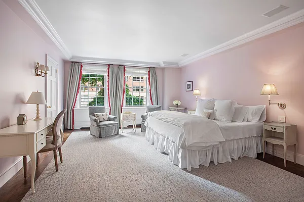 Sold by Stribling | media 17