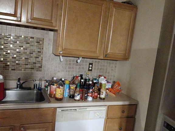 2nd image of 6158 Radecke Ave