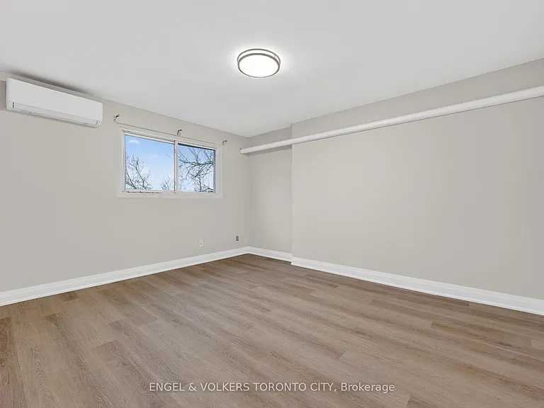 40 East St #14 — Photo 16
