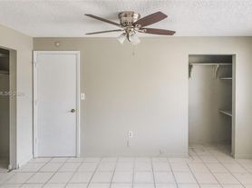 8480 SW 154th Circle Ct, Miami, FL