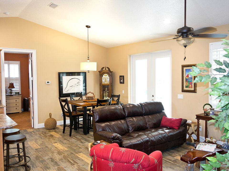 1st image of 4654 Saxon Dr