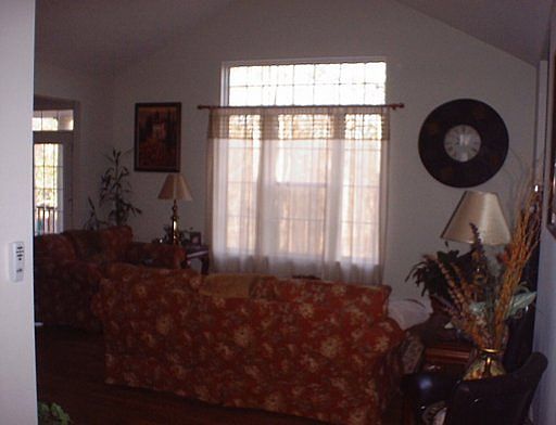 2nd image of 132 Tuhdegwa Way