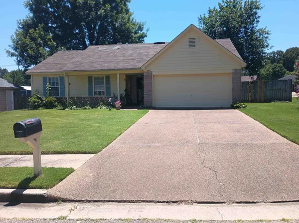 4405 N Pecan Creek Cir, Memphis, TN 38128