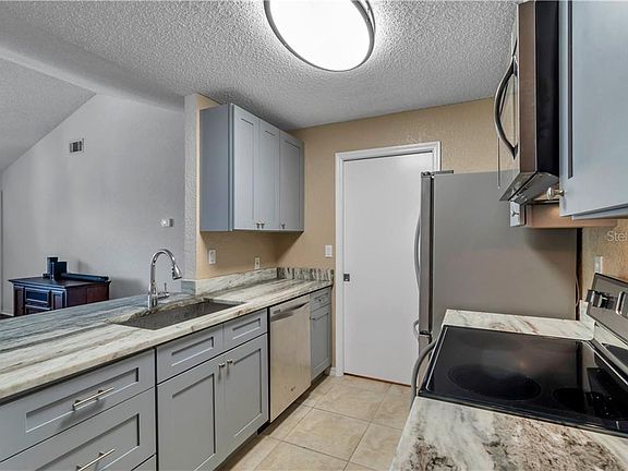 3rd image of 10265 Gandy Blvd N APT 1204