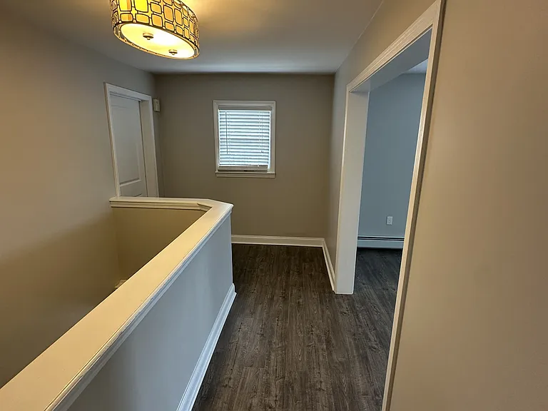 20-22 Lafayette Rd #2 — Photo 8