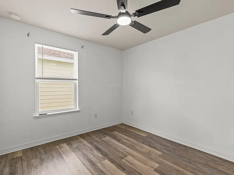 14207 Poke Ridge Dr — Photo 15