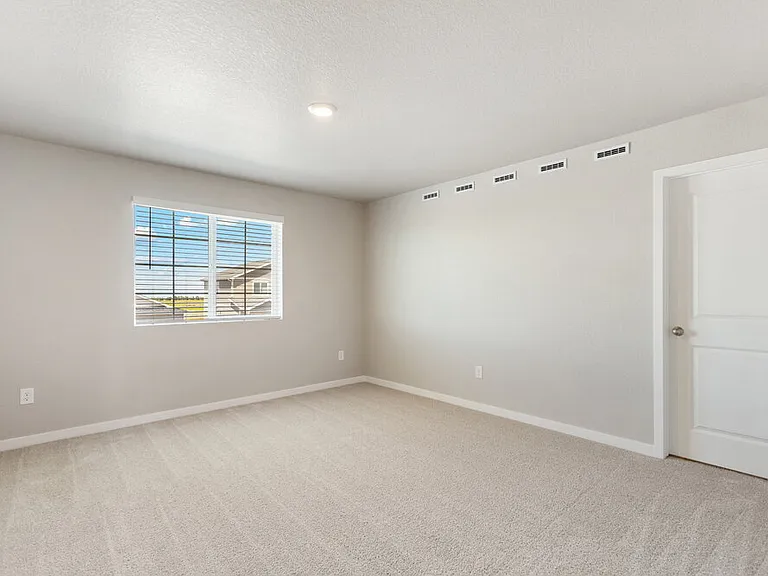 7332 Crystal Ave — Photo 14
