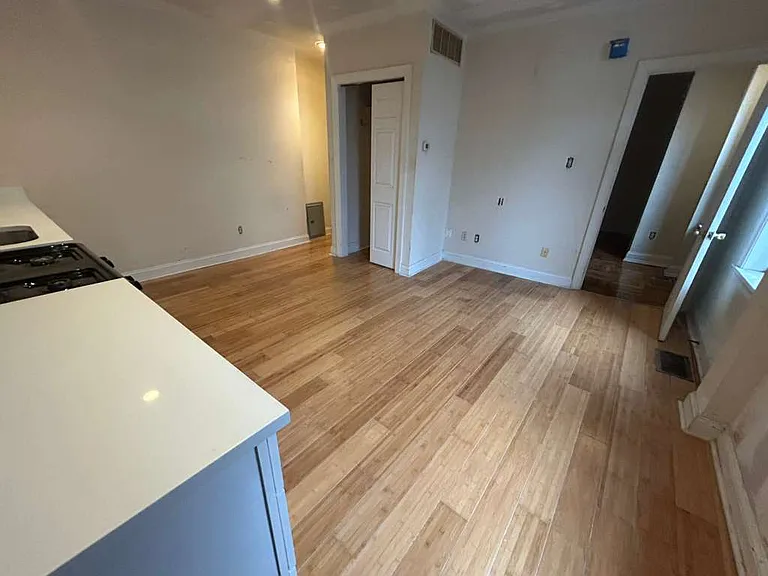 4163 Ridge Ave #1 — Photo 7