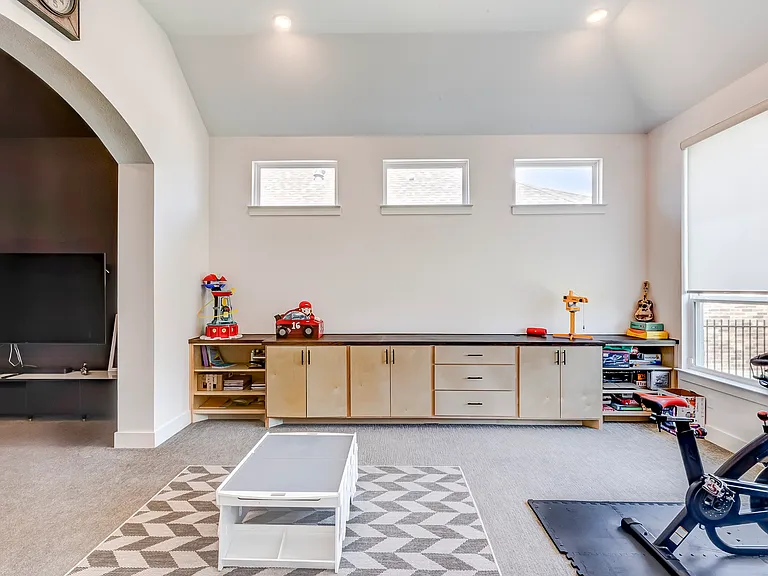 126 Little Stream Cv — Photo 19