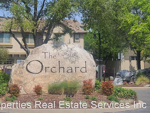 2nd image of 7181 Orchard Cir