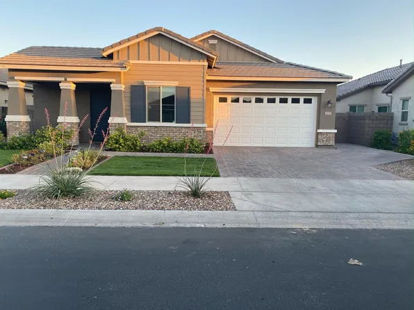 20539 E Carriage Way, Queen Creek, AZ 85142