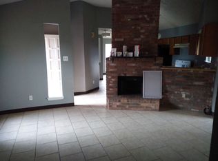403 Seacrest Blvd, League City, TX 77573