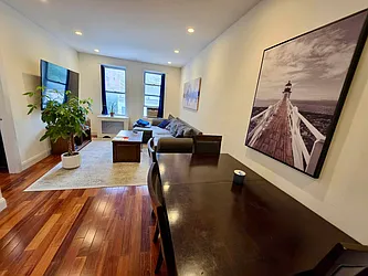 402 West 44th Street, #4V