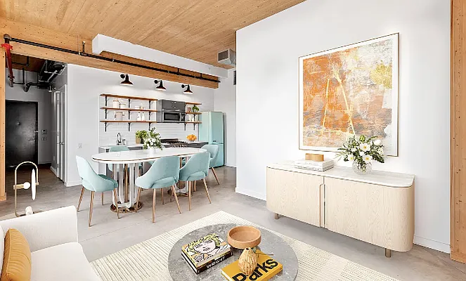 Rented by Living New York | media 9