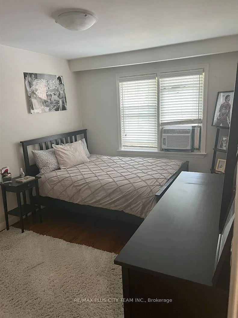 3 bed, $2,850 — Photo 3