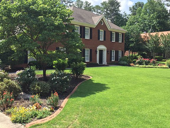 2nd image of 4121 Manor House Dr