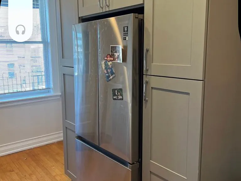 2742 W Logan Blvd #5 — Photo 4