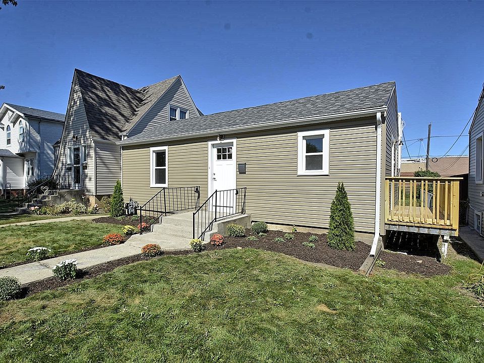 1st image of 2612 W 96th Pl