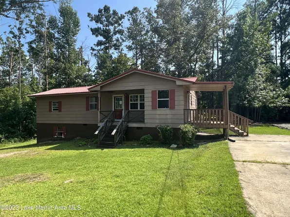 512 Booker St, Alexander City, AL 35010