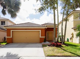 466 Silver Palm Way, Fort Lauderdale, FL 33327