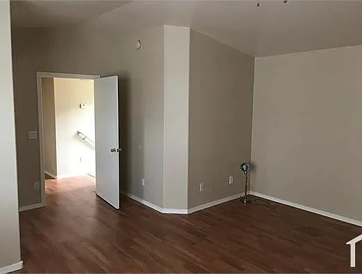 3 bed, 1400 sqft, $2,600 — Photo 2
