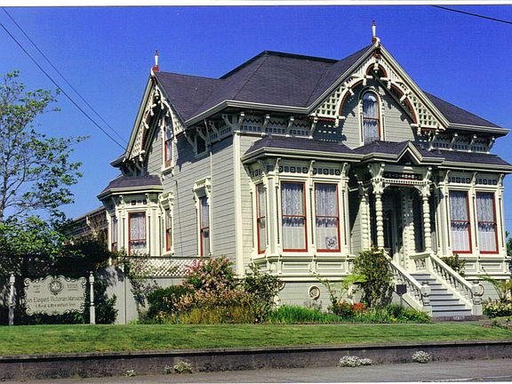 3rd image of 1406 C St