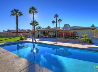 390 W Yorba Rd, Palm Springs, CA 92262