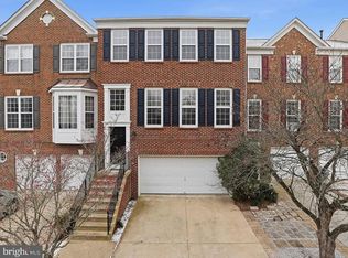 43909 Thorncroft Ter, Ashburn, VA 20148