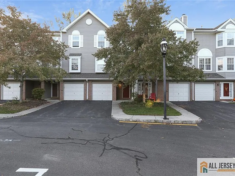 140 S Barrow Pl — Photo 24