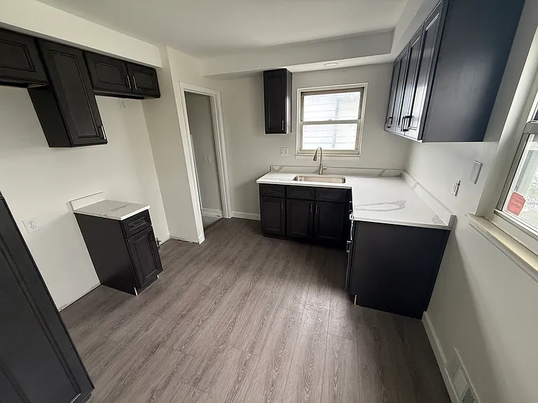 5363 Culver St — Photo 4