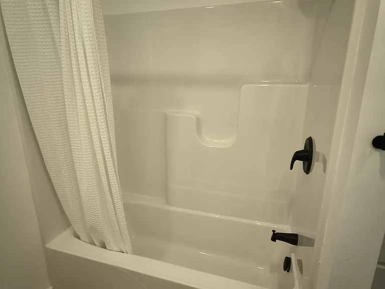 4 Highland Ave — Photo 12