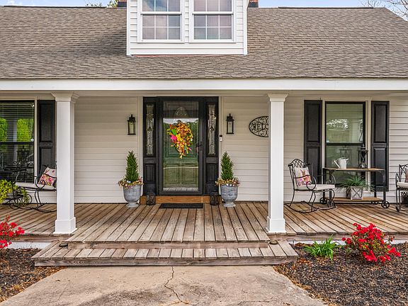4th image of 2733 Johnny Baker Rd