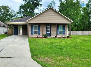 32486 Lake Pointe Blvd, Denham Springs, LA 70726
