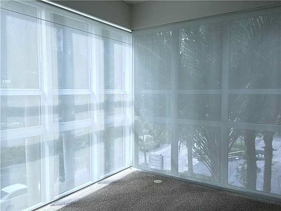 5th image of 951 Brickell Ave APT 201