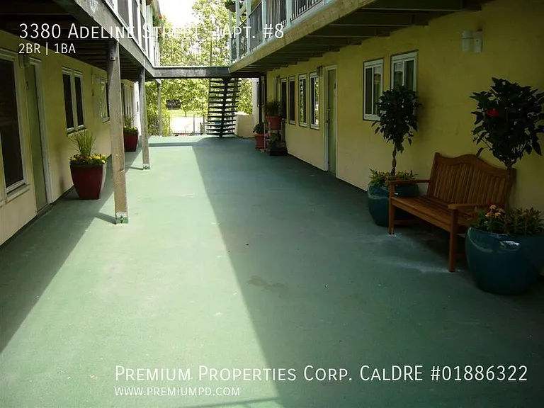 3380 Adeline St #8 — Photo 15
