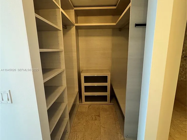 88 SW 7th St #3012 — Photo 13