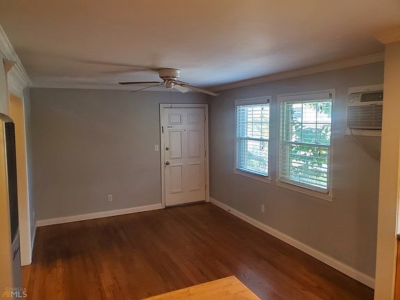 3rd image of 1042 Saint Charles Ave NE APT 6