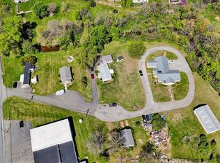 154 W Maple Grove Rd, Denver, PA 17517