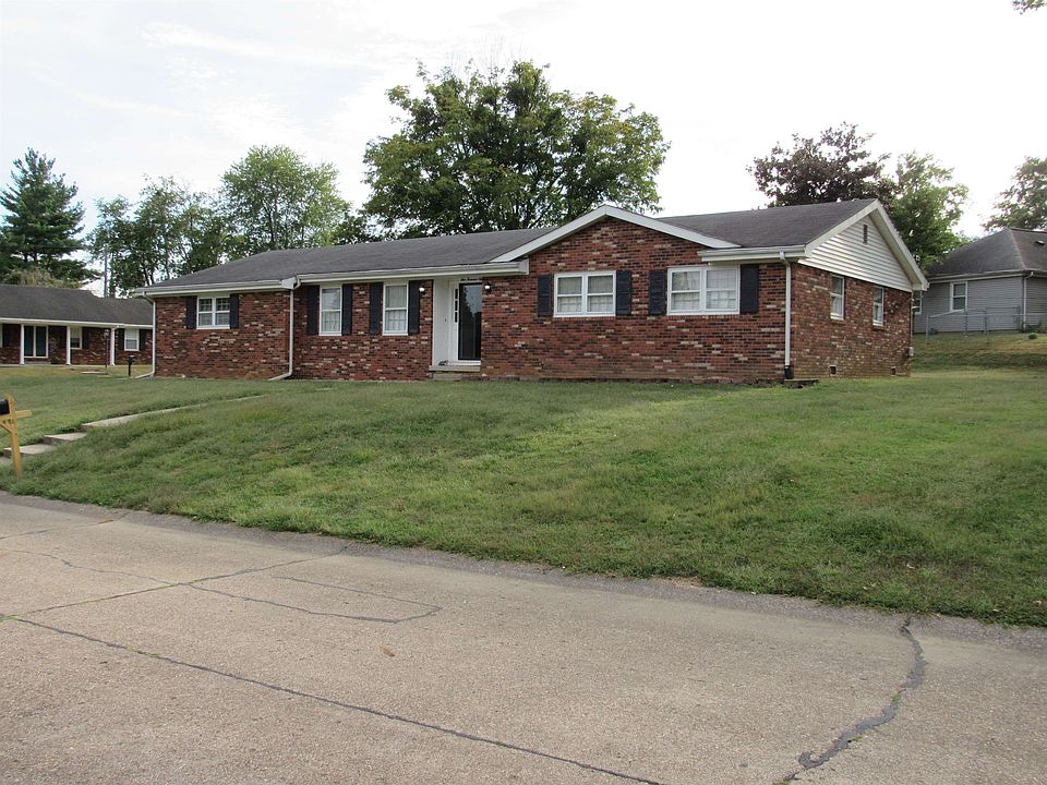 1st image of 1008 Trail Dr