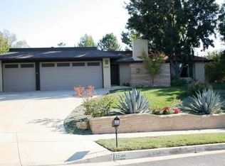 22408 Calipatria Dr, Calabasas, CA 91302