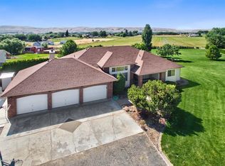 302 Brathovde Rd, Selah, WA 98942